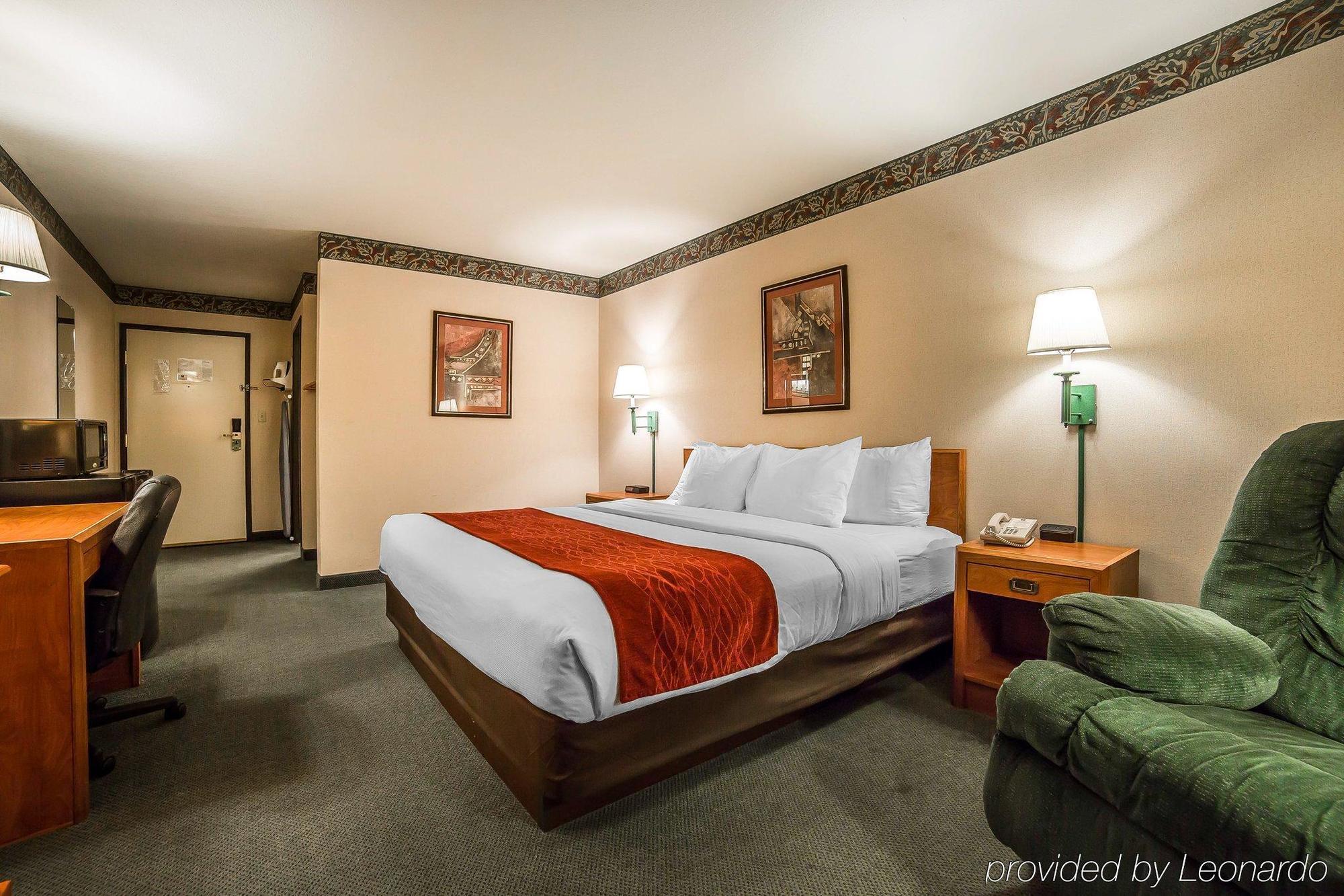 Comfort Inn & Suites Near Fallon Naval Air Station Exterior foto